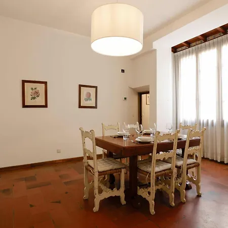 Ponte Vecchio Prestige Διαμέρισμα *